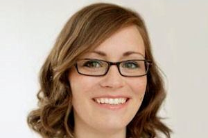 Dr Gillian Farnie