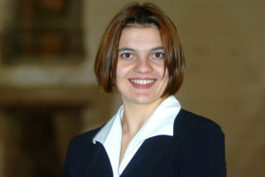 Dr Yaneva
