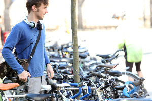 man and bikes