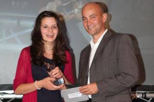 Tayaba Nicholson receiving her award (Credit NUS, David English)