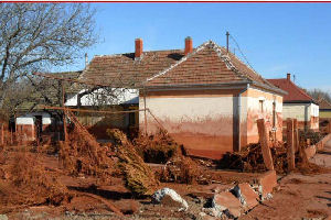 Hungarian 'red mud' disaster