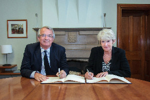 Professor Sir Howard Newby (VC Liverpool) and Professor Dame Nancy Rothwell