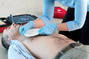 using a defibrillator