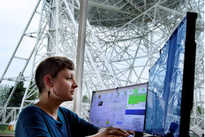 Student at a computer at Jodrell Bank 