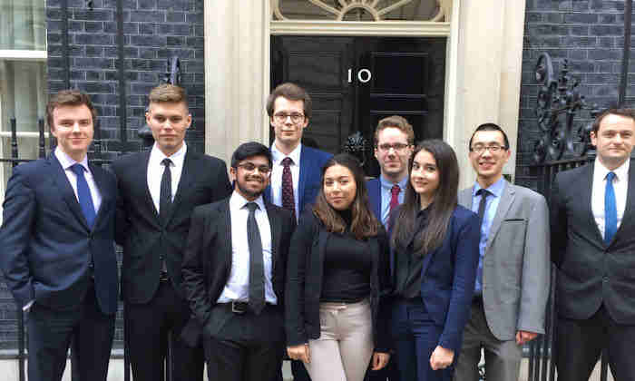 Students visit No10