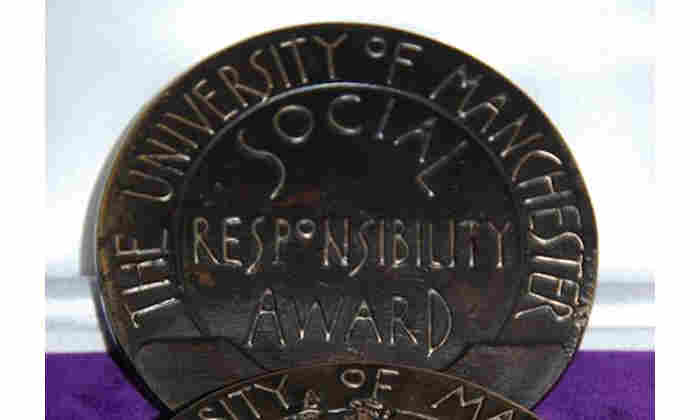 Distinguished Achievement Medal for Social Responsibility