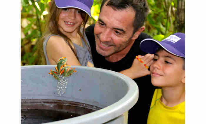 Pepo, Bruna and Baxter Montsant with Sylvia's leaf frog