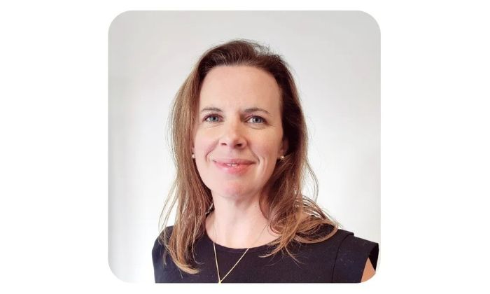 Dr Vicki Woodward